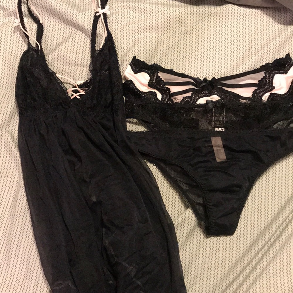 Victoria’s Secret Lot